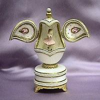Ballerina Goose Egg