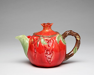 Porcelain Decorative Pomegranate Teapot