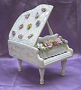 Piano Music Box