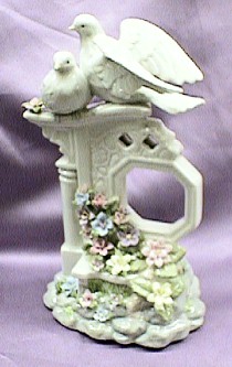 Doves on a Pedestal #80001