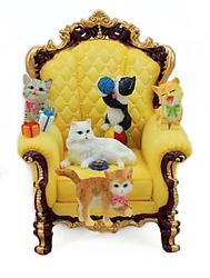 Wing Chair with Playful Cats Musical Box #14258